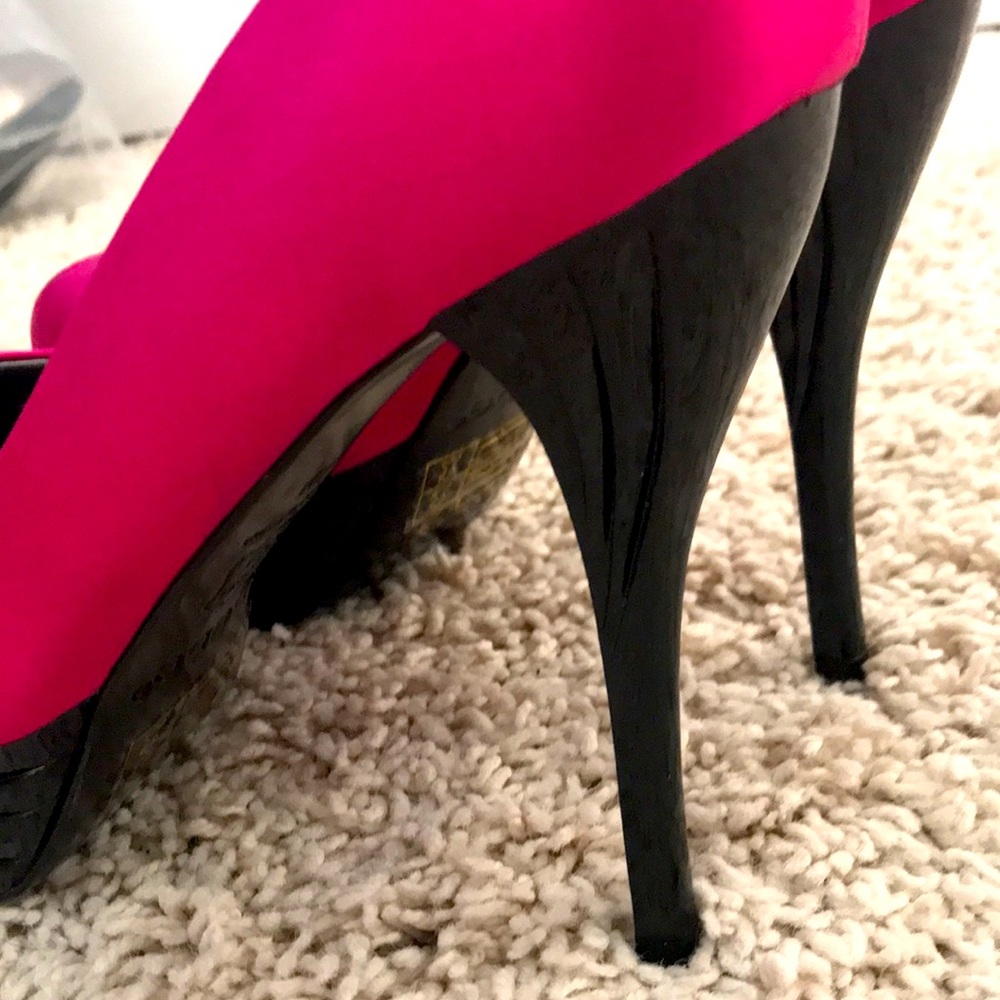 Fuchsia Round Toe Platform Pumps - image 8